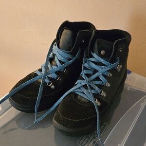 Keds Boots Size 11 - Water Repellant